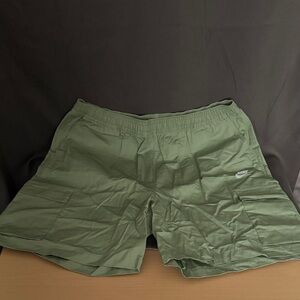 Nike Men's Olive Cargo Shorts